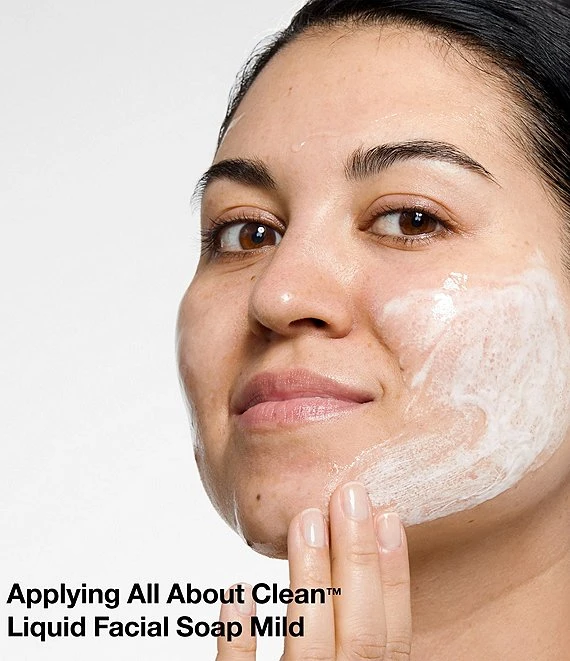 Clinique Great Skin Everywhere Skincare Set: For Dry Combination Skin 7 Clinique Great Skin Everywhere Skincare Set: For Dry Combination Skin - Afbeelding 5