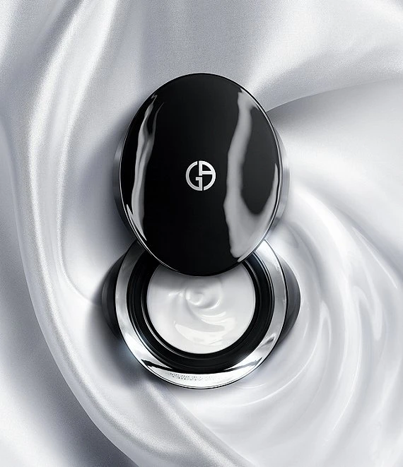 Giorgio Armani ARMANI Beauty Crema Nera Hydration Duo 2-Piece Skincare Set 3 Giorgio Armani ARMANI Beauty Crema Nera Hydration Duo 2-Piece Skincare Set