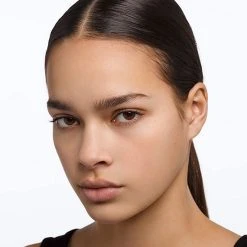 Yves Saint Laurent Beaute All Hours Universal Setting Powder -Bobbi Brown sales 00000000 zi 073c9012 6dd2 472f a7f9 725635fd3ecb 04 ai