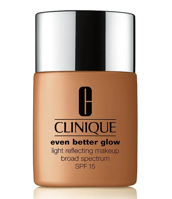 Clinique Even Better Glow™ Light Reflecting Makeup Broad Spectrum SPF 15 Foundation 7 Clinique Even Better Glow™ Light Reflecting Makeup Broad Spectrum SPF 15 Foundation - Afbeelding 5
