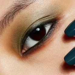 MAC Satin Eyeshadow -Bobbi Brown sales 00000000 zi 61d6b9ff 772b 4f8e 84c4 416a51f5dbf1 03 ai