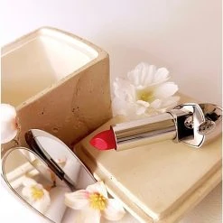 Guerlain Rouge G Customizable Mirrored Lipstick Case -Bobbi Brown sales 00000000 zi 7fc96f95 ac0c 4f52 bf4d f6d80c3bd8b4 01 ai