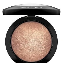 MAC Mineralize Skinfinish