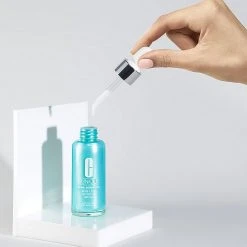 Clinique Acne Solutions Acne + Line Correcting Serum