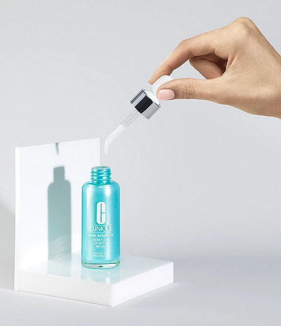 Clinique Acne Solutions Acne + Line Correcting Serum 3 Clinique Acne Solutions Acne + Line Correcting Serum