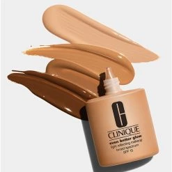 Clinique Even Better Glowâ„¢ Light Reflecting Makeup Broad Spectrum SPF 15 Foundation
