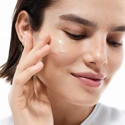 Clinique Even Better Clinical™ Radical Dark Spot Corrector + Interrupter Serum -Bobbi Brown sales 20037158 04 ai