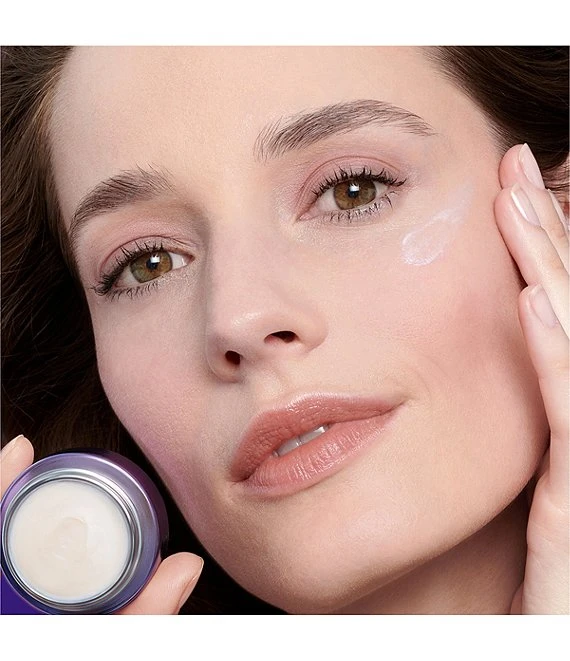 Lancome Renergie Lift Mutli Action Ultra Eye Cream 4 Lancome Renergie Lift Mutli Action Ultra Eye Cream - Afbeelding 2