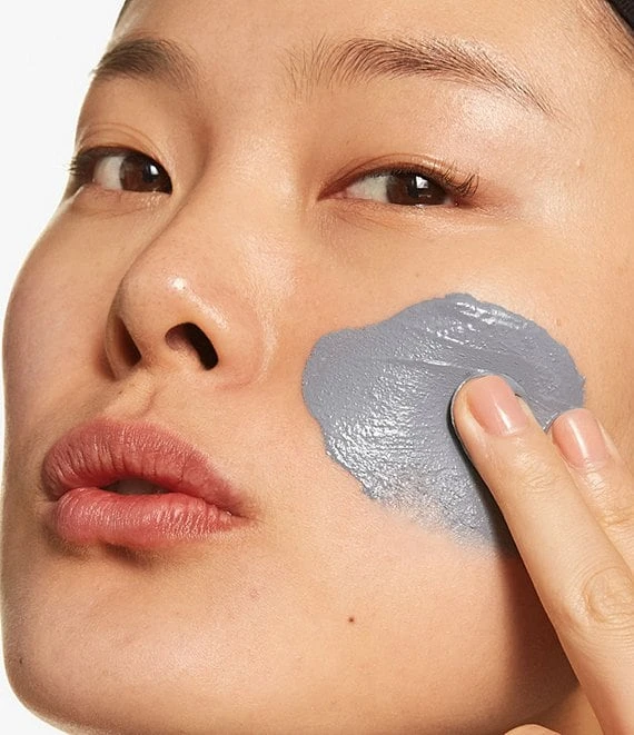 Clinique All About Clean™ 2-in-1 Charcoal Face Mask + Scrub 6 Clinique All About Clean™ 2-in-1 Charcoal Face Mask + Scrub - Afbeelding 4